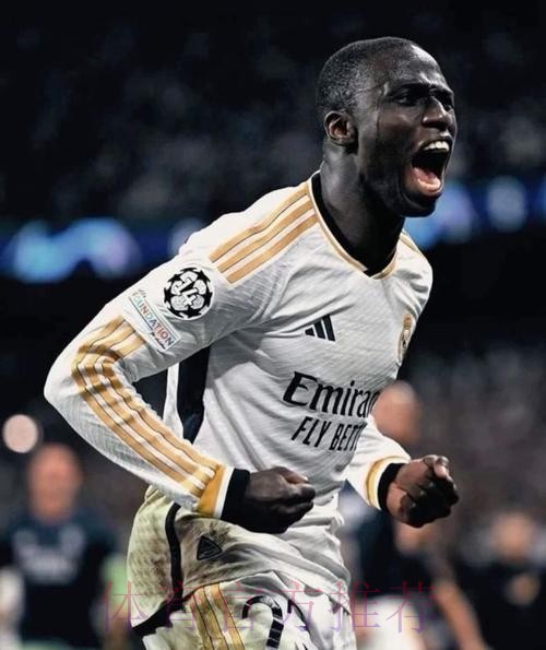 记者:皇马俱乐部方面回应称 门迪并没有受伤 记者:皇马俱乐部方面回应称 门迪并没有受伤